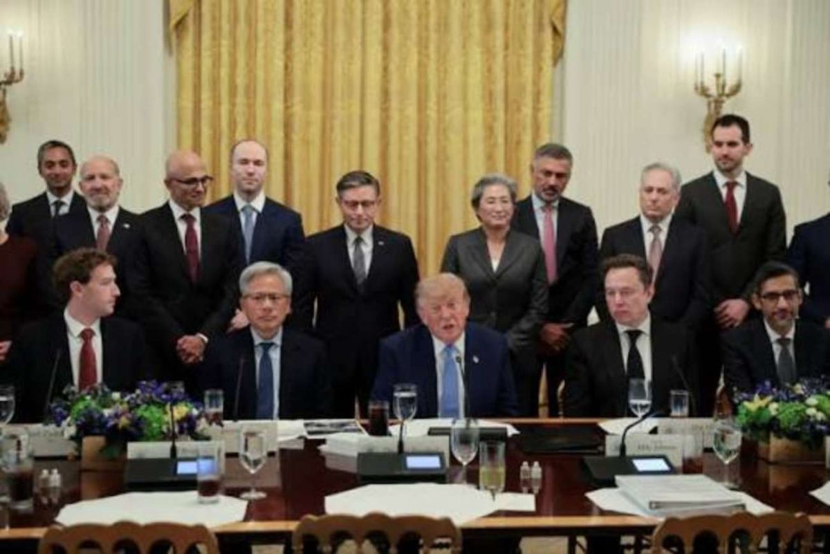 Τραμπ και Big Tech έγραψαν τους νέους κανόνες της AI – Η συμφωνία και η μεγάλη ένσταση