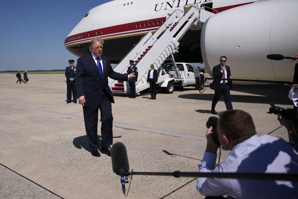 Τραμπ–CNN: Νέα σύγκρουση πάνω από το Air Force One – Εκτός πτήσης μετά τη δικαστική απόφαση