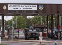 Ανατροπή στο RAF Fairford: Ύποπτος κάλεσε το 999 πριν τη σύλληψη – Βενζίνη, αλλά χωρίς βόμβα