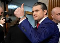 Axios: Ο Χέγκσεθ βάζει Πεντάγωνο, AI και κυβερνοδυνάμεις στη μάχη για τις αμερικανικές εκλογές