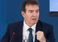 Χρυσοχοΐδης: «Ο Τσίπρας ξαναγυρνά στα ίδια» – «Πολύ καλός υπουργός ο Άδωνις, έχει βελτιώσει την Υγεία»