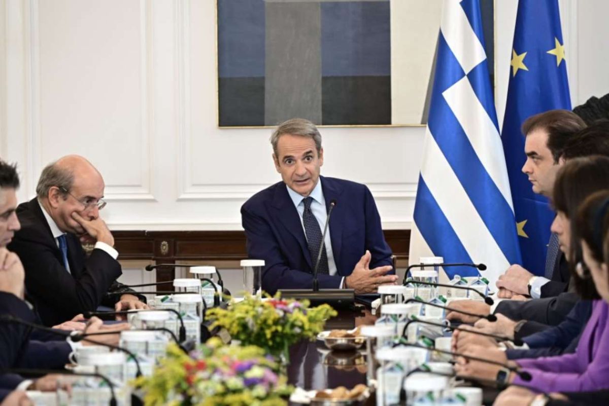 Μητσοτάκης: «Ανάσα» 20 λεπτών στο diesel και έως 240 δόσεις για τα χρέη