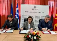 Μενδώνη: Οι Πρέσπες ενώνουν τρεις χώρες – Ελληνική πρωτοβουλία για ιστορική ένταξη στην UNESCO