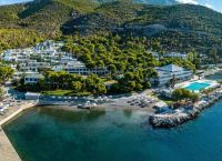 Τουρισμός: «Βούλιαξε» η Ελλάδα τον Αύγουστο με 7,4 εκατ. αφίξεις – Ποιοι γέμισαν τα καταλύματα