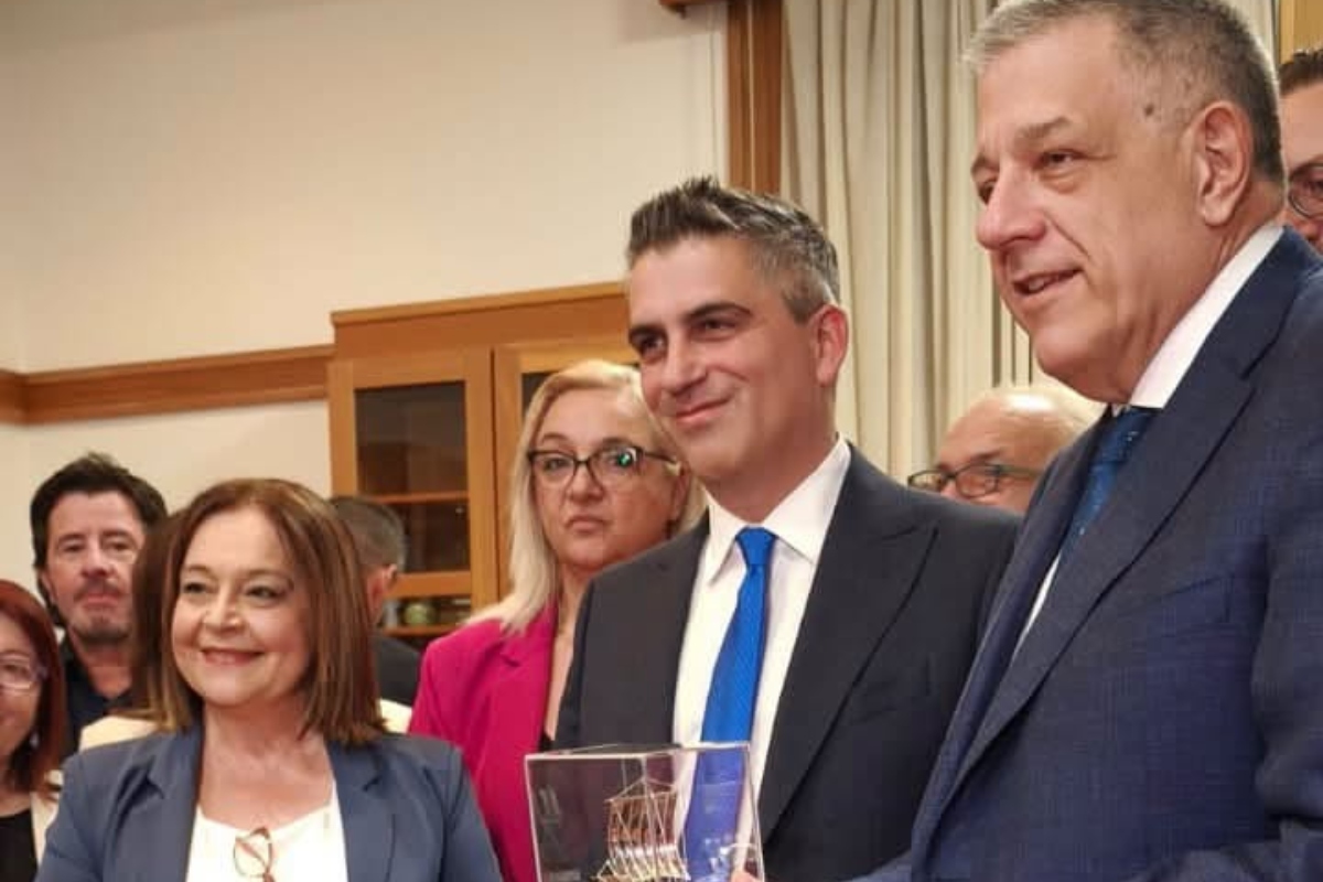 Καλαμαριά: Έπεσαν οι υπογραφές για την Πόντου – Έργο 24,7 εκατ. ευρώ αλλάζει την πόλη σε 9 μήνες