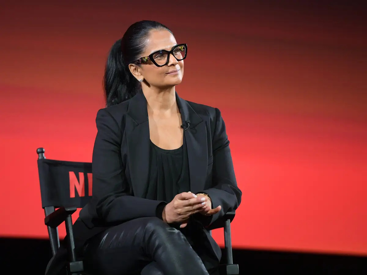Σεισμός στο Netflix: «Ξήλωσαν» την ισχυρή γυναίκα του περιεχομένου – Βουτιά 40% στη μετοχή, 1.000 απολύσεις