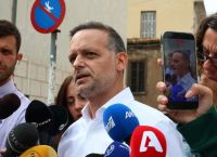 Δούκας για Γκράβα: «Δεν ανοίγει ούτε με 1‰ κίνδυνο» – Συναγερμός για την οσμή αερίου στα σχολεία