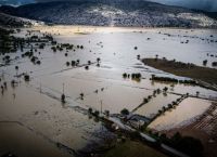 Λασίθι: «Πνίγηκαν» 45.000 τόνοι παραγωγής – Πρώτο χτύπημα στις τιμές της πατάτας