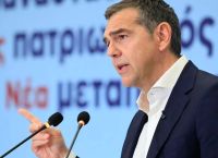 Τσίπρας: «Πόλεμος» με τις πλατφόρμες για τους ντελιβεράδες – Νέες προσχωρήσεις στην ΕΛΑΣ και πολιτικό άνοιγμα