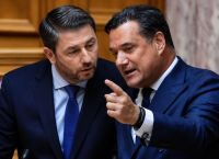 «Αφήσατε τα παιδιά απροστάτευτα» – Μετωπική Άδωνι με Ανδρουλάκη: «Πολιτική μικροψυχία το παρών»