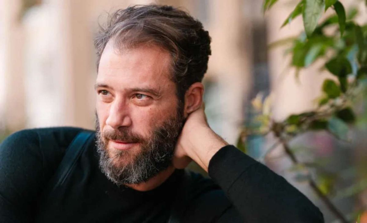 Αντίνοος Αλμπάνης κατά Pizza Fan: «Η αγάπη για την πατρίδα σταματάει εκεί που αρχίζει η εφορία»
