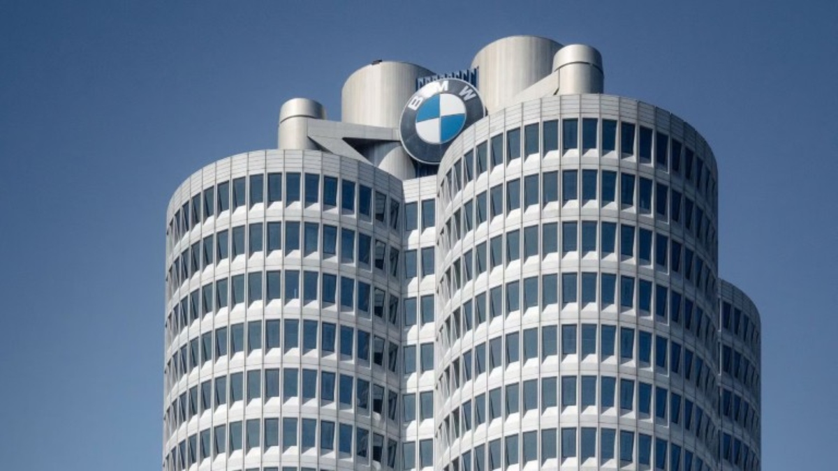 BMW: Δεν δίνει αυτοκίνητο στο κοινοβούλιο της Σαξονίας-‘Ανχαλτ λόγω του ακροδεξιού προέδρου