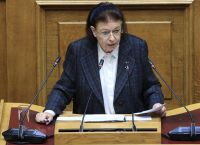 Βουλή: Μετωπική Μενδώνη – αντιπολίτευσης για τα κειμήλια από τη Βουλγαρία