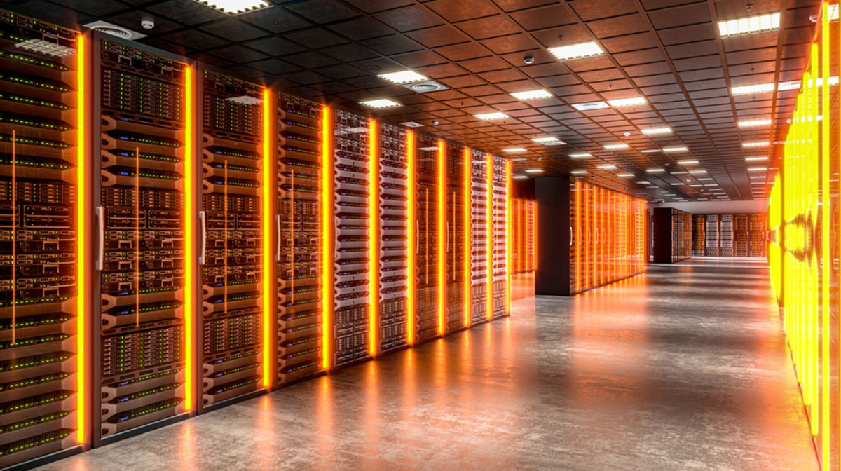 Αυστηρότερο πλαίσιο για τα data centers στην Ελλάδα – Εγγυήσεις 200.000 ευρώ/MW και κάλυψη 60% από ΑΠΕ