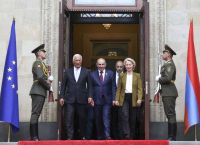 Αρμενία: Η Ουάσιγκτον παίρνει τον διάδρομο του Σιουνίκ – Η Ευρώπη κινδυνεύει να μείνει θεατής