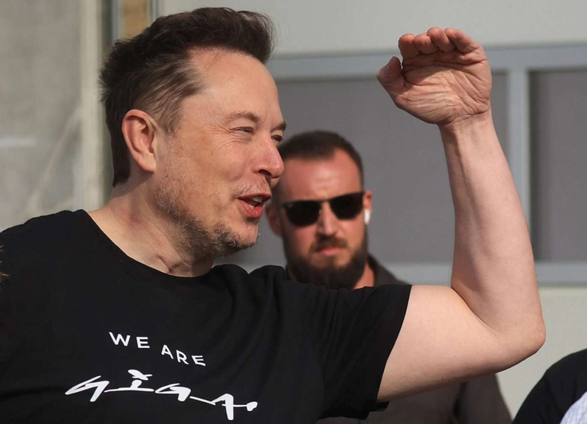 Βόμβα Μασκ: SpaceX και Tesla ετοιμάζουν γάμο-μαμούθ 3,5 τρισ. δολαρίων–Η αυτοκρατορία της τεχνητής νοημοσύνης