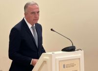 Καλαφάτης: «Η Ελλάδα αλλάζει πίστα» — Πάνω από 300 εκατ. ευρώ για την έρευνα του αύριο