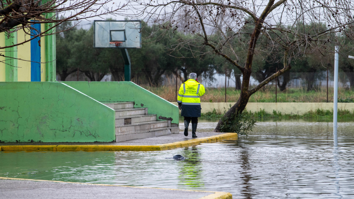 Κακοκαιρία – Εύβοια: Έπεσαν πάνω από 400 χιλιοστά βροχής