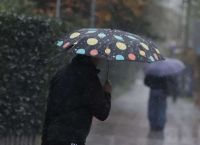 Καιρός σήμερα [23/10/26]: Αλλάζει το σκηνικό με βροχές και πτώση της θερμοκρασίας–Ποιες περιοχές επηρεάζονται