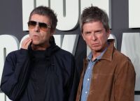 Oasis: Οι δημιουργοί του ντοκιμαντέρ εξηγούν γιατί δεν προβλήθηκε η συμφιλίωση των αδελφών Γκάλαχερ