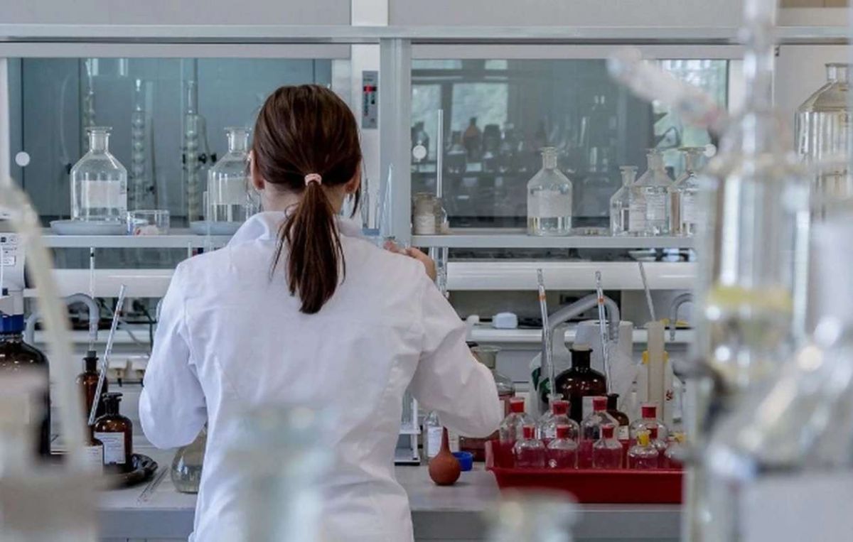 Πανικός στη Σιβηρία μετά τον θάνατο εργαζόμενης σε Ινστιτούτο Πανώλης – Τι λένε οι ρωσικές αρχές