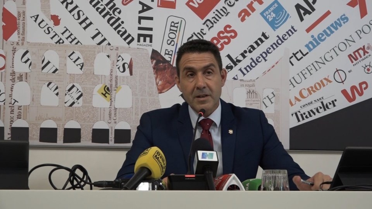 Ιταλία: Ο ακροδεξιός στρατηγός Ρομπέρτο Βανάτσι διεκδικεί την ψήφο της «μανόσφαιρας»