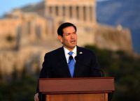 Ρούμπιο από την Πνύκα: «Ξυπνήστε, Ευρωπαίοι» – Η Ελλάδα πρότυπο και το τελεσίγραφο Τραμπ για τη Δύση