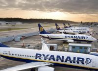 Ryanair: «Αδειάζει» τη βάση της στη Θεσσαλονίκη – Τι θα απογίνουν οι 200 εργαζόμενοι