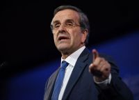 Σαμαράς κατά κυβέρνησης: «Νεοφιλελεύθερη πολιτική» — Πυρά για φόρους, χρέη και μικρομεσαίους