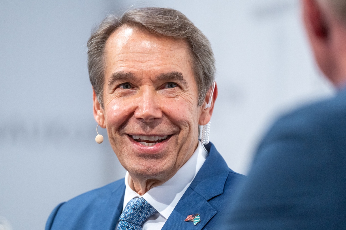 Jeff Koons: Σε δημοπρασία έργα τέχνης 100 εκατ. δολαρίων