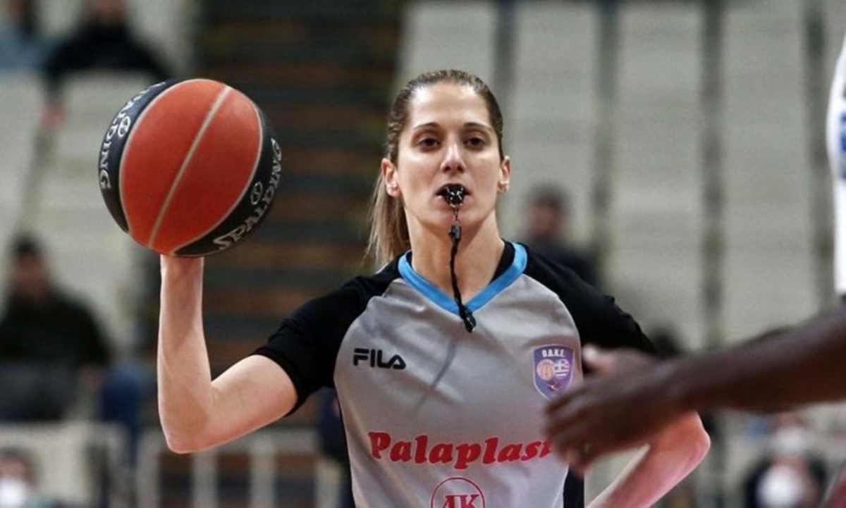 Βάσω Τσαρούχα: Η πρώτη γυναίκα διαιτητής σε αγώνα Euroleague στο επίκεντρο ενός σκανδάλου
