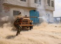 Υεμένη: Οι Χούθι ανοίγουν νέο μέτωπο – Συναγερμός ΗΠΑ στον Κόλπο, απειλές για αεροδρόμια και βάσεις