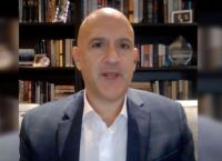 Ζεμενίδης: «Δεν περιμένω νέο πρέσβη στην Αθήνα» – Ο Χακ, οι έρευνες και το μπλόκο των Δημοκρατικών