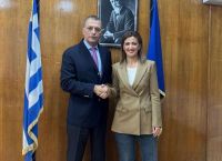 Άγιο Όρος: Παρέμβαση Αγαπηδάκη για το Κέντρο Υγείας Καρυών – Στο τραπέζι προσωπικό και εξοπλισμός