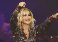 Άννα Βίσση: Πόσα τραγούδια έχει χωρίς τον Νίκο Καρβέλα;