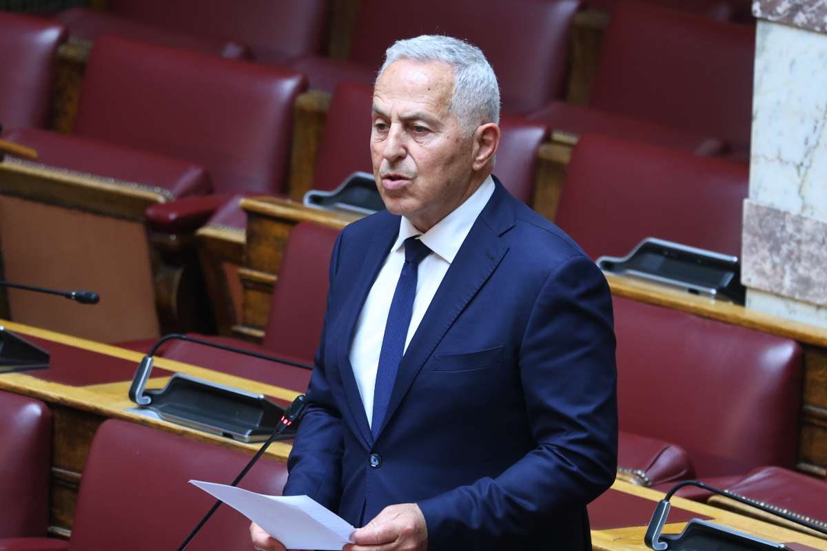 Την ένταξη του Ευάγγελου Αποστολάκη στο ΠΑΣΟΚ θα ανακοινώσει ο Ανδρουλάκης