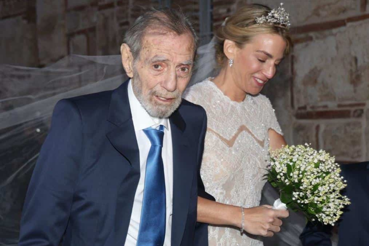 Σπάραξε η Χρυσή: Πως έμαθε για τον θάνατο του πατέρα της – Το τηλέφωνο που της έπεσε από τα χέρια