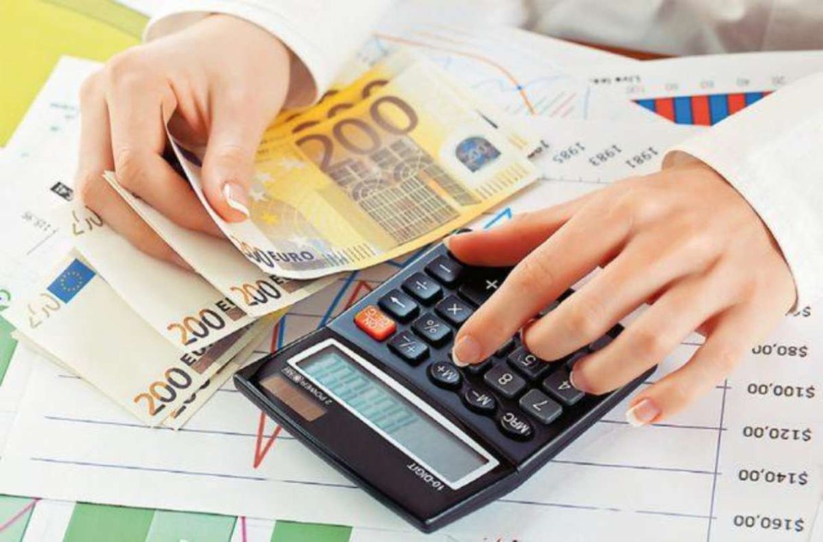 120 δόσεις: Η «βόμβα» πίσω από τη ρύθμιση – 4 εκατ. οφειλέτες και €22 δισ. μόνο σε προσαυξήσεις