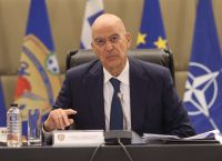 Σαρωτικές αλλαγές στις Ένοπλες Δυνάμεις:Συγχωνεύσεις στρατοπέδων,εξοικονόμηση 500 εκατ.ευρώ και νέες αυξήσεις