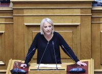 ΣΥΡΙΖΑ: «Παραδώστε τις έδρες τώρα!»–Τελεσίγραφο στους 14, «καρφιά» για Τσίπρα και νέα ρήξη στην Αριστερά