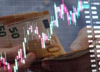 Εισηγμένες: Κέρδη 7,34 δισ. ευρώ στο εξάμηνο – Ποιοι οδηγούν την άνοδο