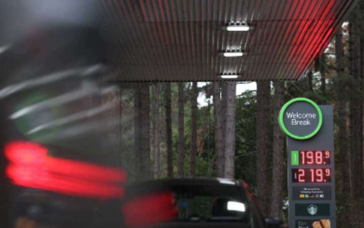 Η Ευρώπη άλλαξε εξάρτηση: Από το ρωσικό diesel στο αμερικανικό – Η απειλή Τραμπ αλλάζει το παιχνίδι