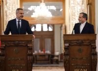 Διπλό παιχνίδι Ερντογάν στη Μέση Ανατολή: Στηρίζει Σαουδική Αραβία, ζητά βοήθεια από το Ιράν για τους Χούθι
