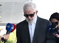 Πέτρος Φιλιππίδης: Επιστροφή στο θέατρο το 2027 – Ποιο είναι το πρόσωπο-βόμβα που τον στηρίζει;