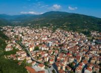 10.000 ευρώ για να μετακομίσεις στην περιφέρεια: Άνοιξαν οι αιτήσεις – Οι 10 περιοχές και οι όροι