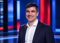 Γλαβίνας στο Pagenews: «Το ΠΑΣΟΚ είναι έτοιμο να κυβερνήσει – Ο Τσίπρας όχι»