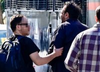 Καμπούρης: Ασφαλισμένοι εν αγνοία τους γνωστοί τραγουδιστές – Οι καταθέσεις για την έρευνα στον ΕΦΚΑ