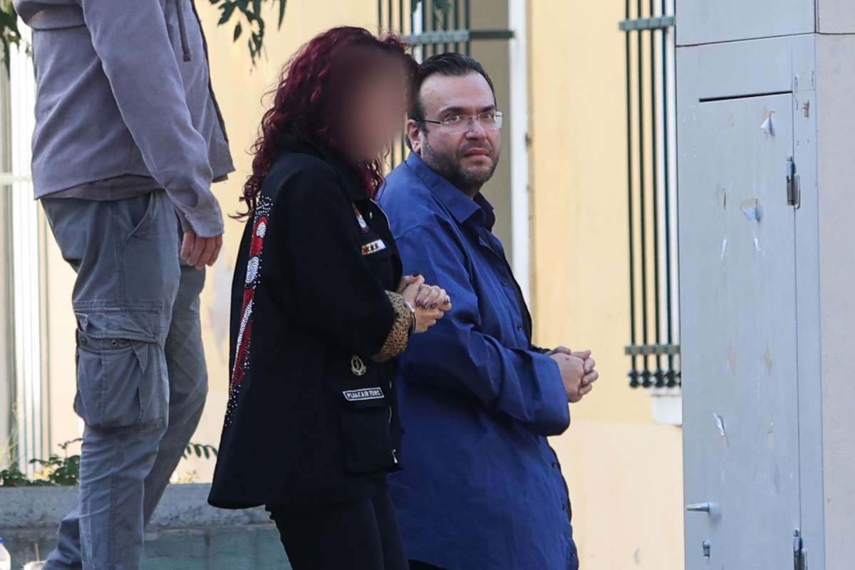 ΕΦΚΑ: “Δεν αποφάσιζα για εισφορές”, λέει ο Καμπούρης, αντικρούουν οι λογιστές