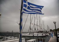 Καιρός: Σαχαριανή σκόνη και λασποβροχές «πνίγουν» τη χώρα – Ποιες περιοχές επηρεάζονται