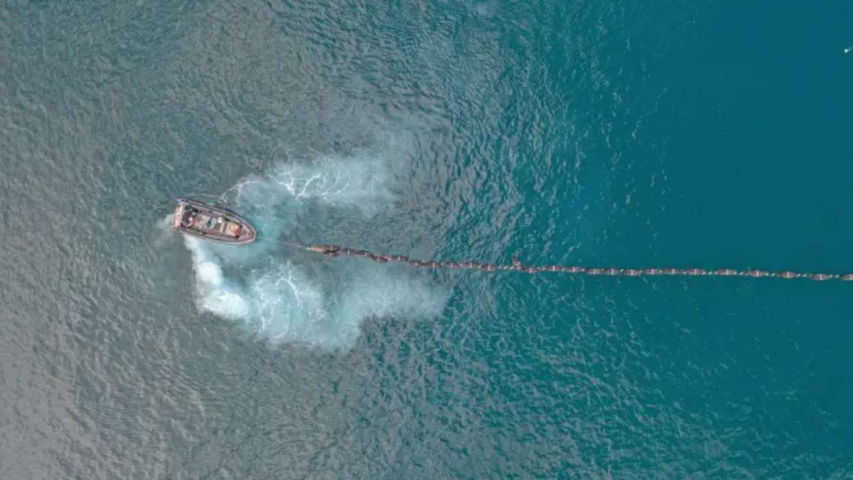 Καλώδιο Ελλάδας–Κύπρου: Δύο πλοία κινούνται, η NAVTEX κρίνει το επόμενο βήμα στην Κάσο